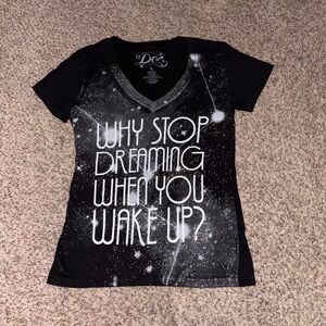 Black & white y2k "Why stop dreaming when you wake up" galaxy v neck tee